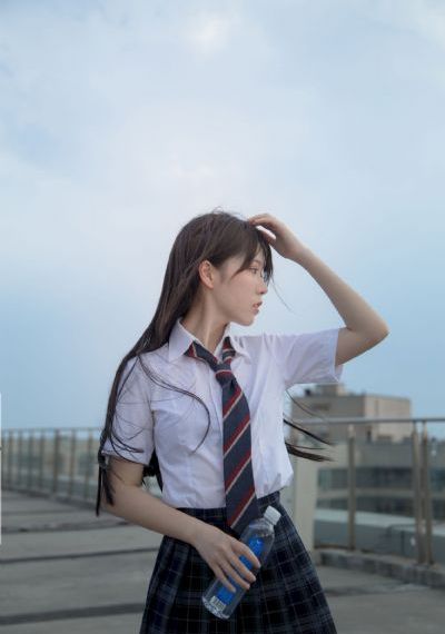 年轻母亲欲轻生完整版在线观看