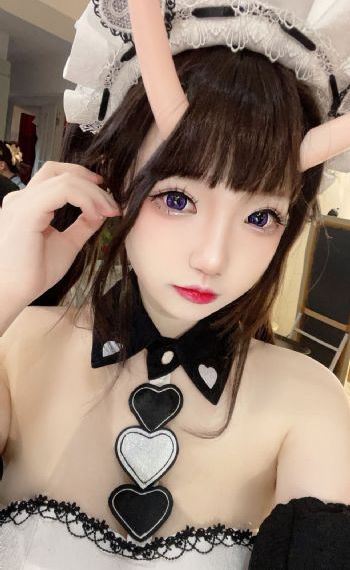 法国《性迷宫》在线观看