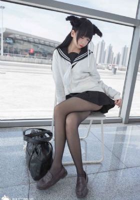 蜜桃av鲁一鲁一鲁一鲁俄罗斯的