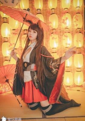 漂亮的女秘书在线观看