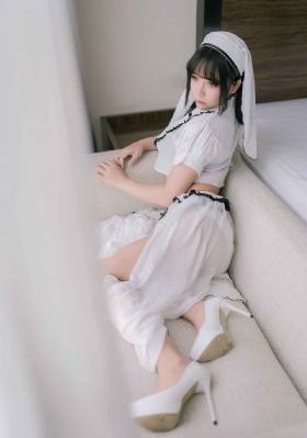 女大学生的按摩房